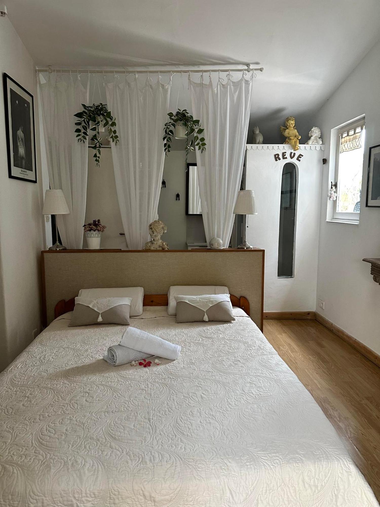Le Mazet Des Beaujots Hotel Monteux Exterior foto