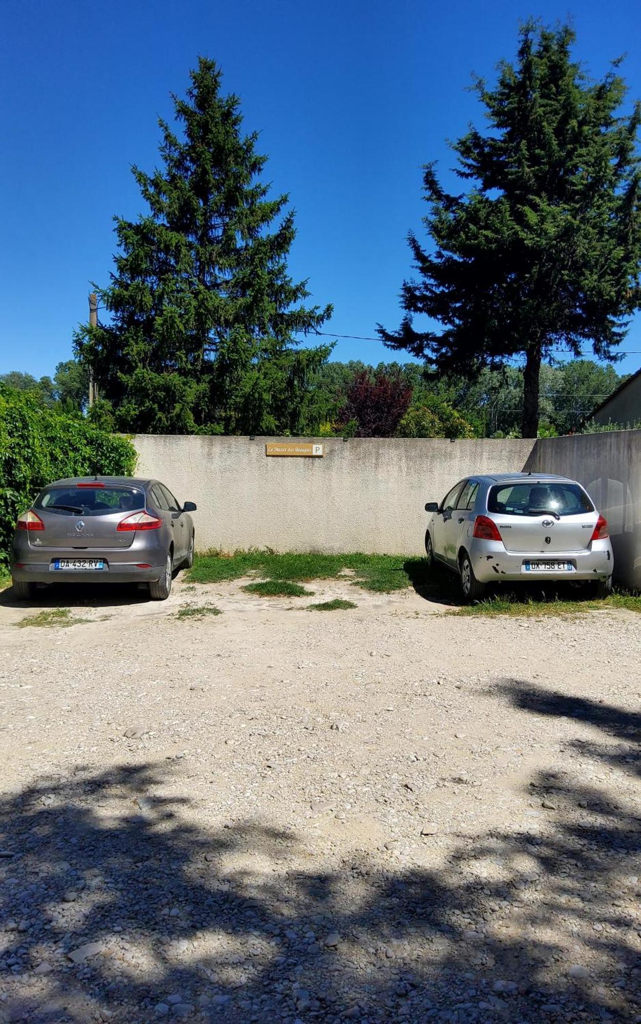 Le Mazet Des Beaujots Hotel Monteux Exterior foto